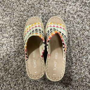TOMS slip on wedges